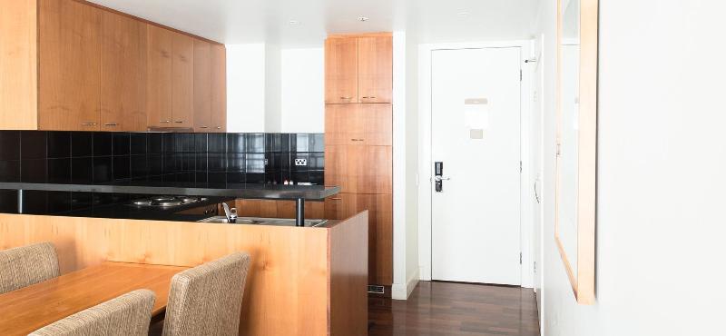 דירת שני חדרים, Seasons Botanic Gardens