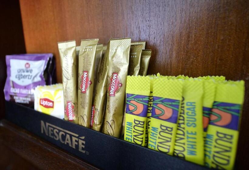 バスタブ付きスタンダードルーム, Margaret River Motel