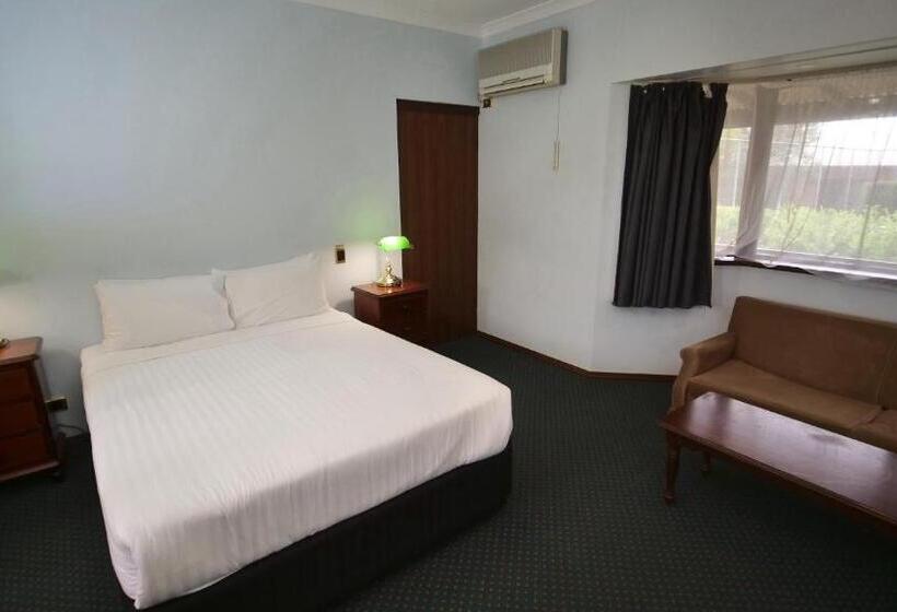 身障者適用クイーンサイズベッドルーム, Margaret River Motel