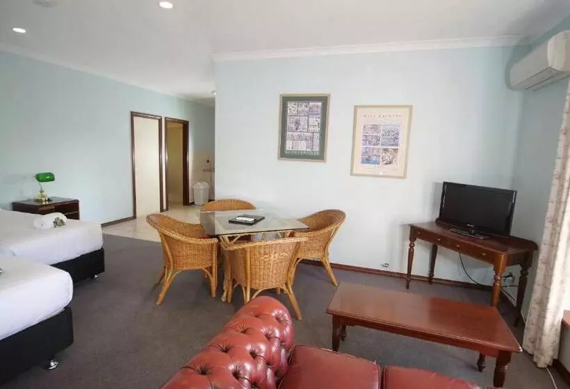 اتاق استاندارد با اتاق نشیمن, Margaret River Motel