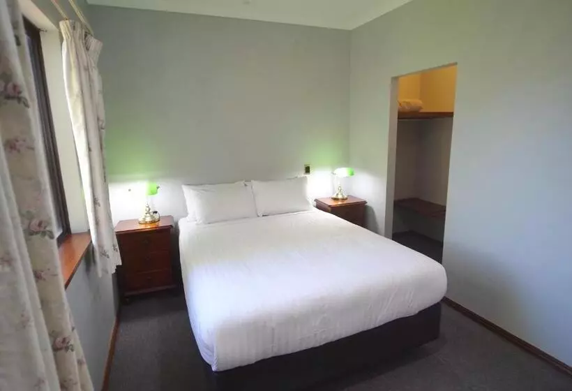 اتاق خانوادگی, Margaret River Motel