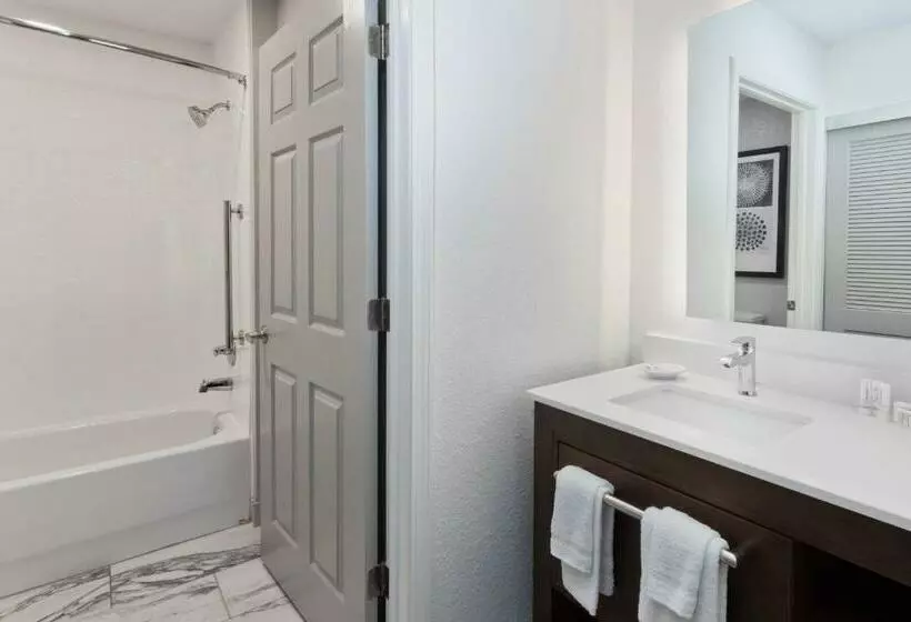 استودیوی استاندارد, Residence Inn Columbus
