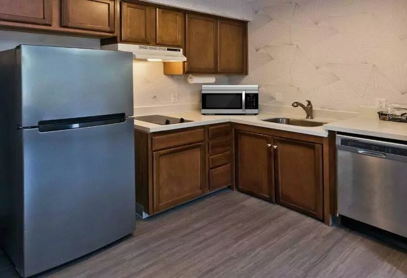 استودیوی استاندارد, Residence Inn Columbus