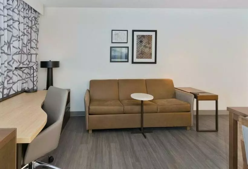 استودیوی استاندارد, Residence Inn Columbus