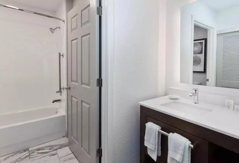 سوئیت 2 خوابه, Residence Inn Columbus