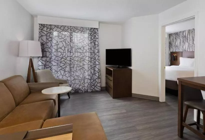 سوییت, Residence Inn Columbus
