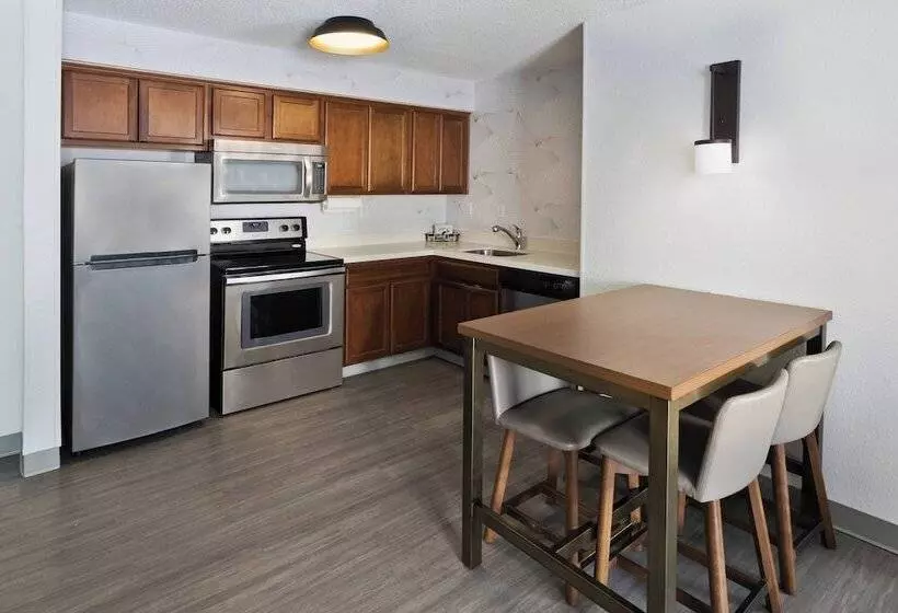 سوئیت 2 خوابه, Residence Inn Columbus