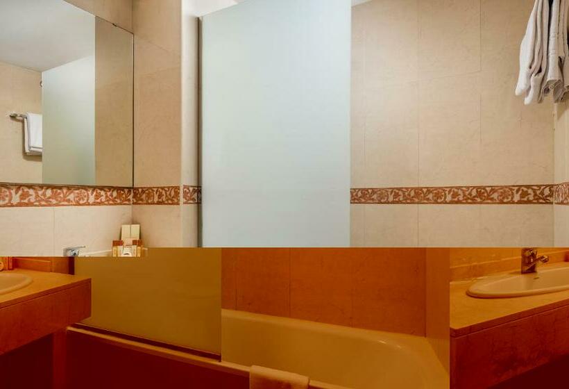 Семейный Номер, Sunotel Aston