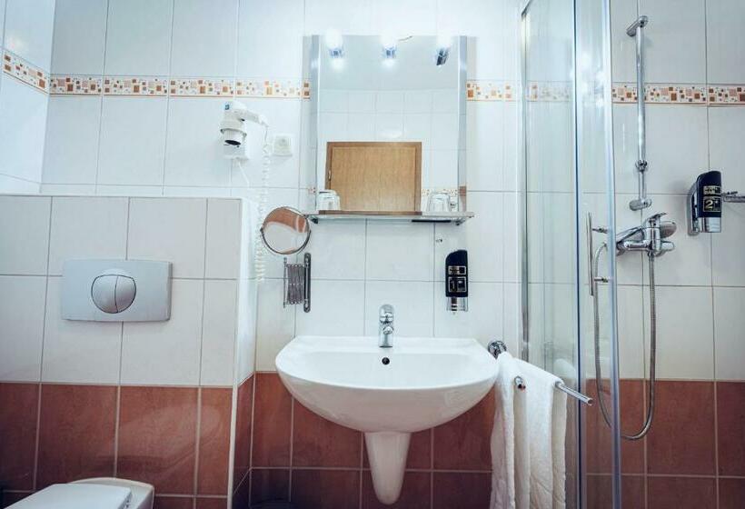 اتاق لوکس خانوادگی, Pohorje Village Wellbeing Resort   Wellness & Spa Hotel Bolfenk