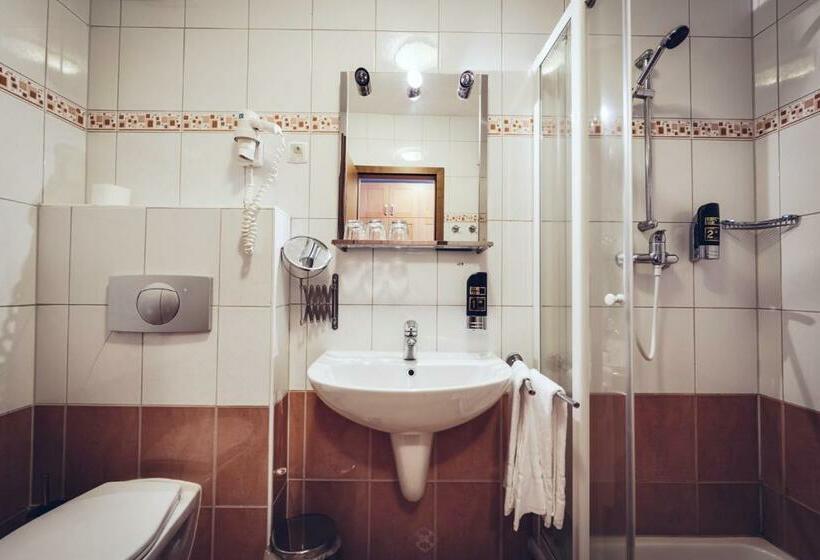 اتاق لوکس, Pohorje Village Wellbeing Resort   Wellness & Spa Hotel Bolfenk