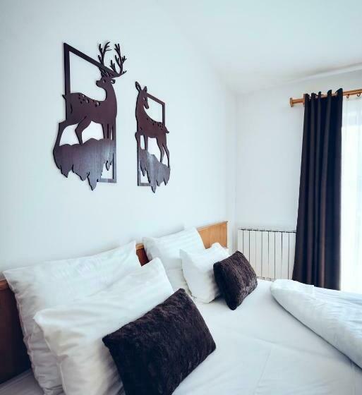 اتاق لوکس با بالکن, Pohorje Village Wellbeing Resort   Wellness & Spa Hotel Bolfenk