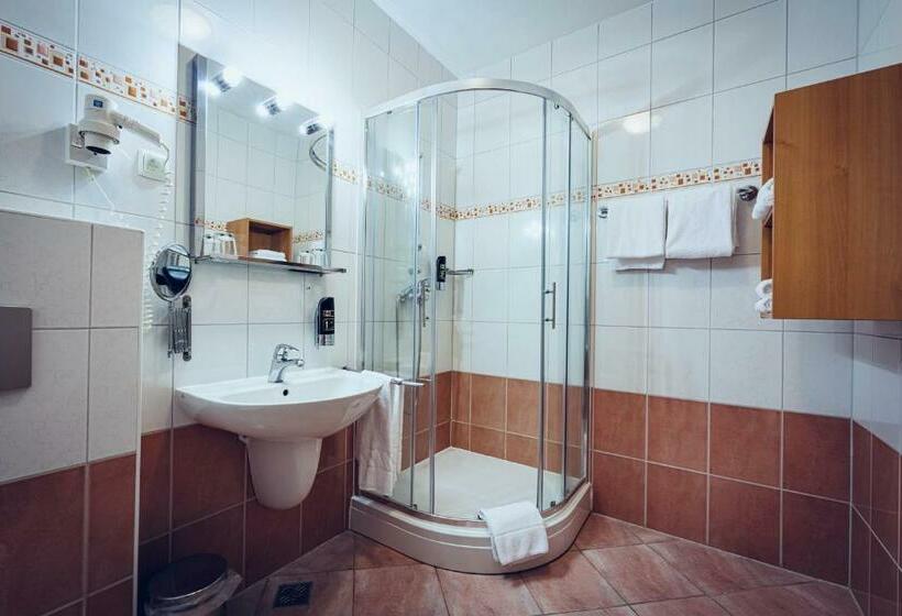 اتاق لوکس خانوادگی, Pohorje Village Wellbeing Resort   Wellness & Spa Hotel Bolfenk