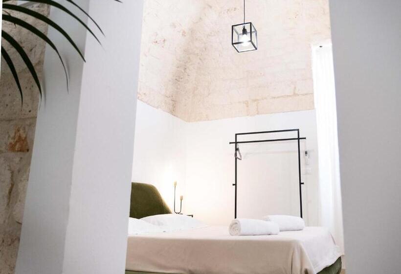 Полулюкс Повышенной Комфортности, Dama Bianca Boutique Hotel Ostuni