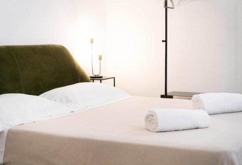 Полулюкс Повышенной Комфортности, Dama Bianca Boutique Hotel Ostuni