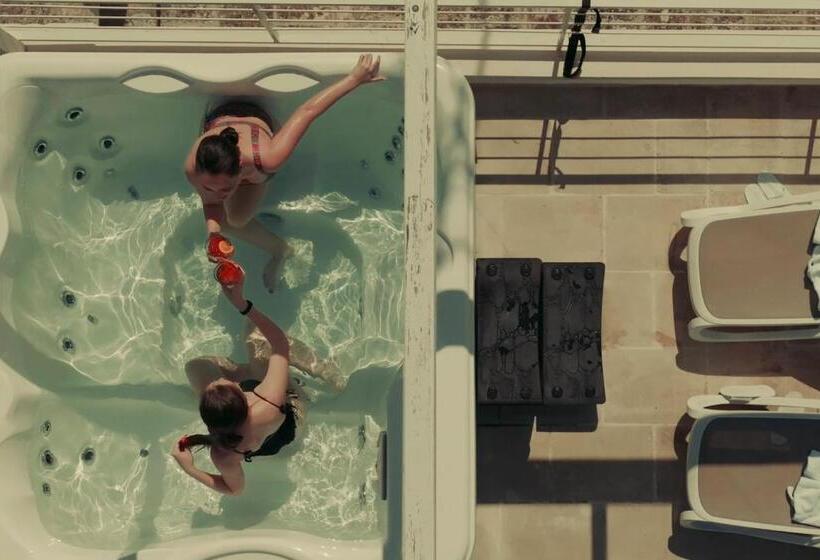 Люкс Кровать Кинг, Dama Bianca Boutique Hotel Ostuni