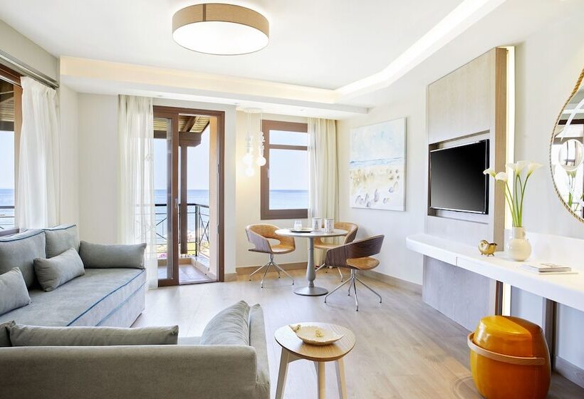 جناح ديلوكس, Anthemus Sea Beach Hotel And Spa