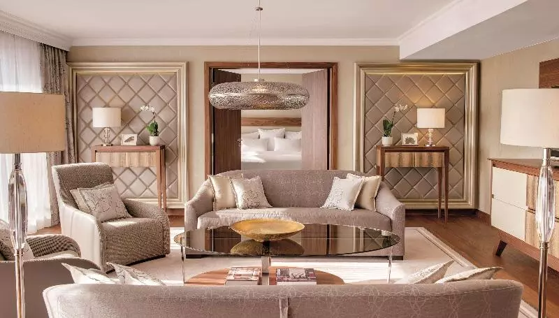 プールビュージュニアスイート, Anthemus Sea Beach Hotel And Spa