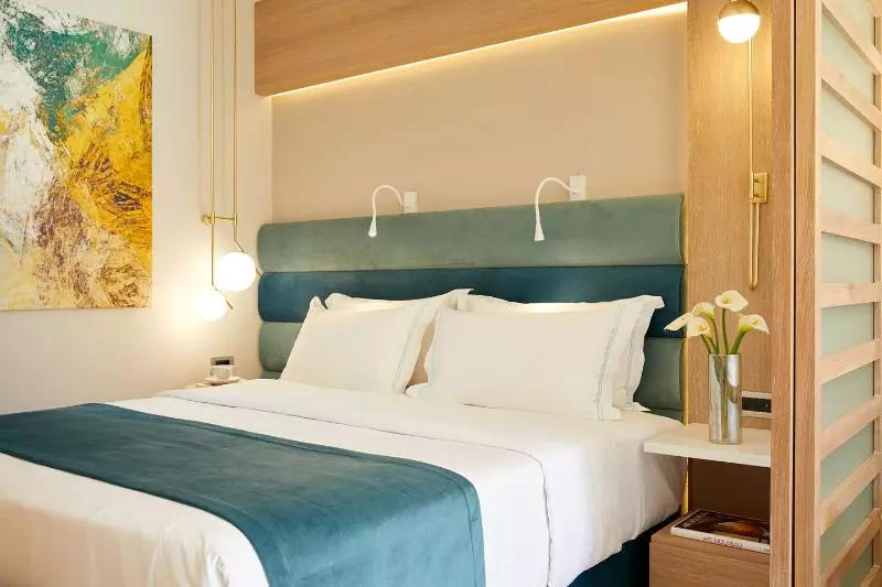 庭の見えるジュニアスイート, Anthemus Sea Beach Hotel And Spa