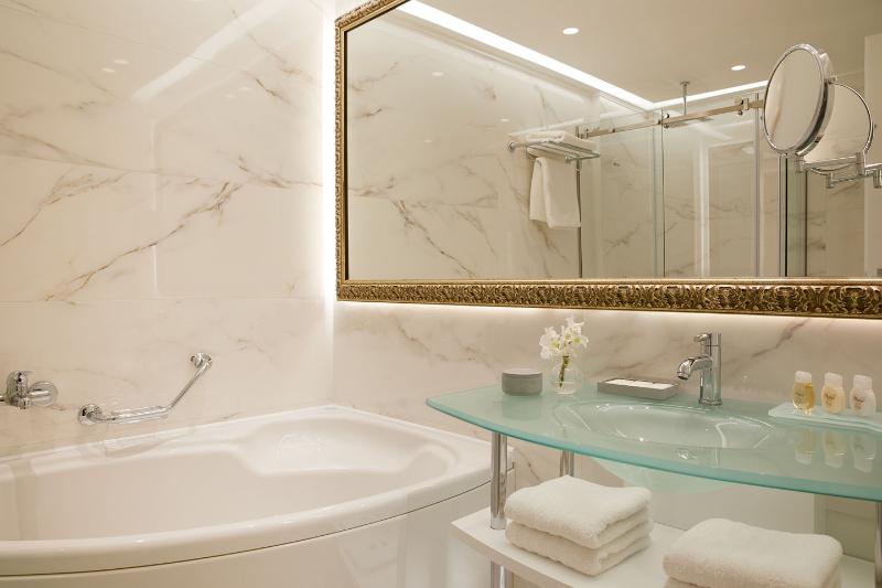 جناح جونيور مطل على الحديقة, Anthemus Sea Beach Hotel And Spa