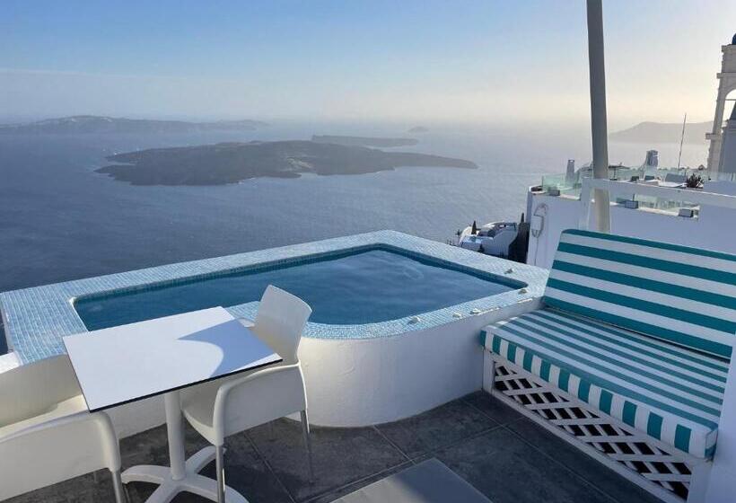 ハイドロマッサージバス付きスイート, Alexander Villas