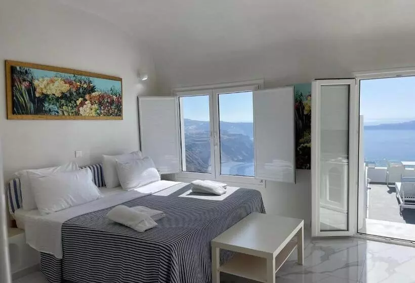 سوئیت با وان آب گرم, Alexander Villas