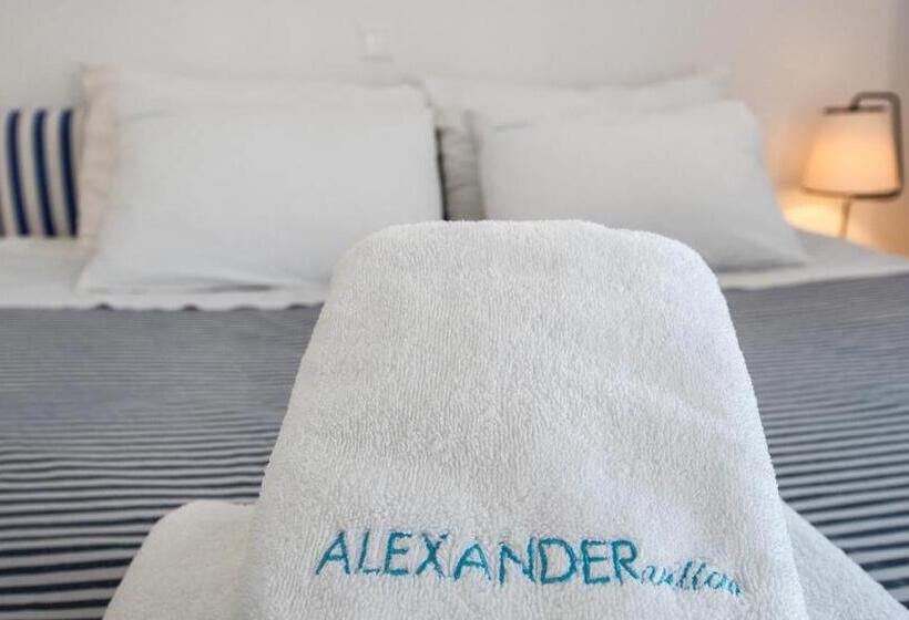 ハイドロマッサージバス付きスイート, Alexander Villas