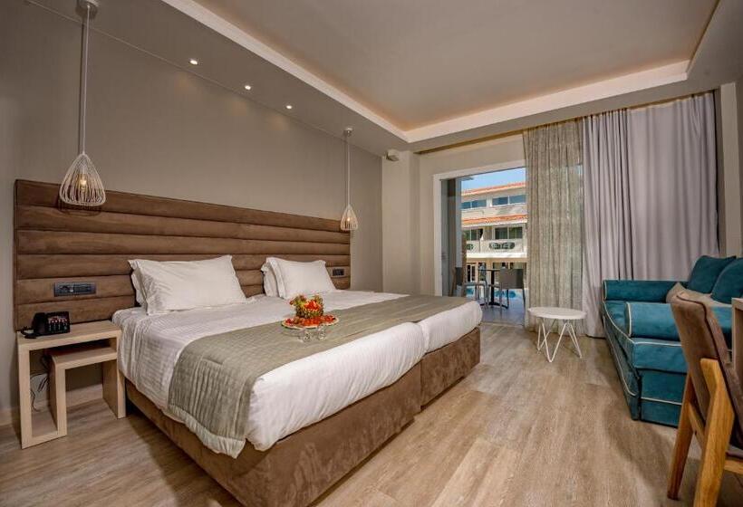 اتاق لوکس, Alexandra Beach Resort & Spa