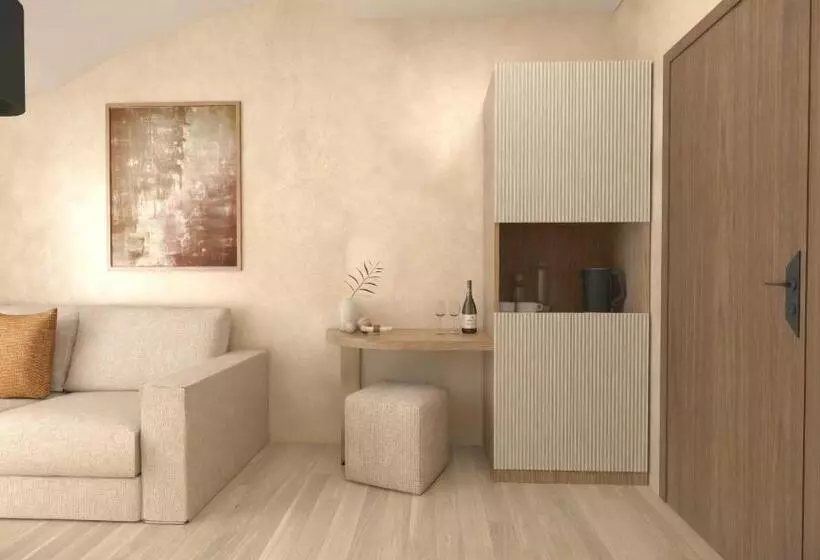 سوییت با چشم‌انداز کوه, Alexandra Beach Resort & Spa