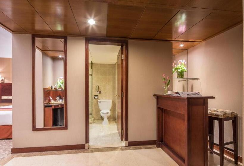 디럭스 룸, Asia International Hotel Guangdong