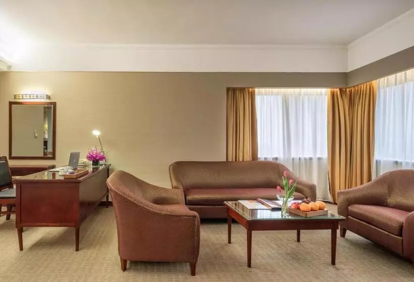 سوییت لوکس, Asia International Hotel Guangdong