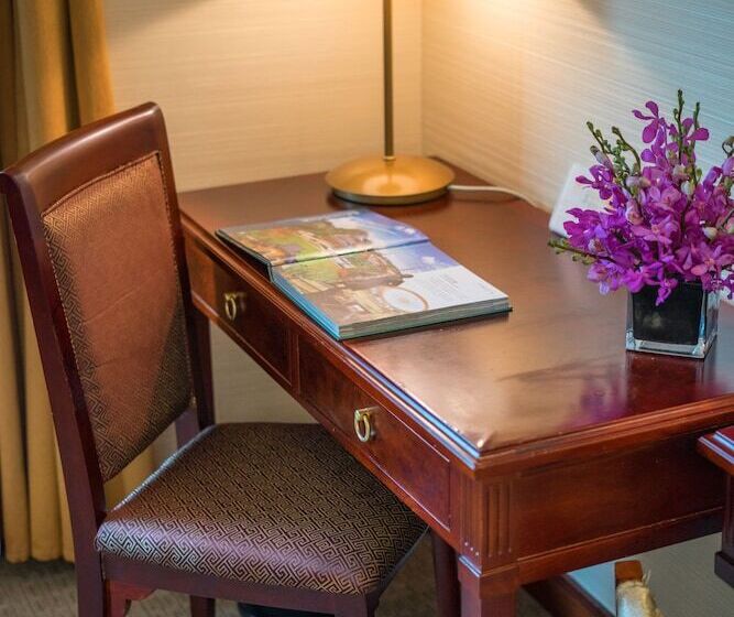 디럭스 룸, Asia International Hotel Guangdong