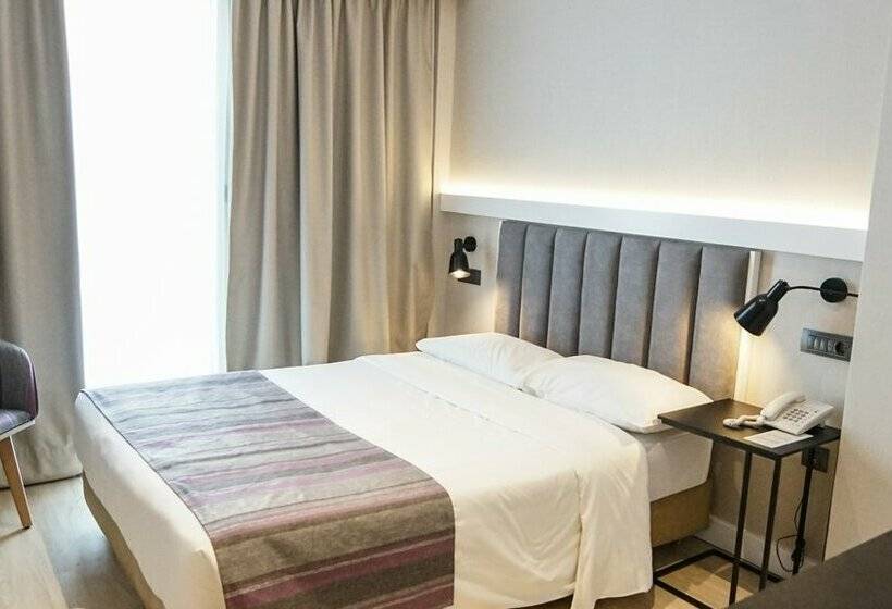 スタンダードシングルルーム, Athens Cypria