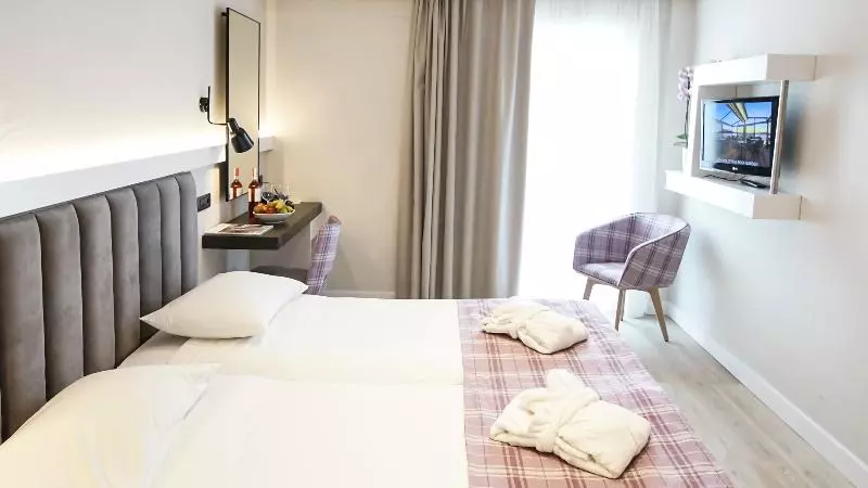 Standard-huone, Athens Cypria