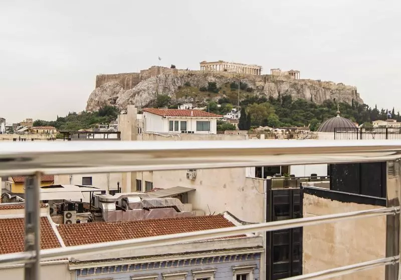 Juniorsviitti, Athens Cypria