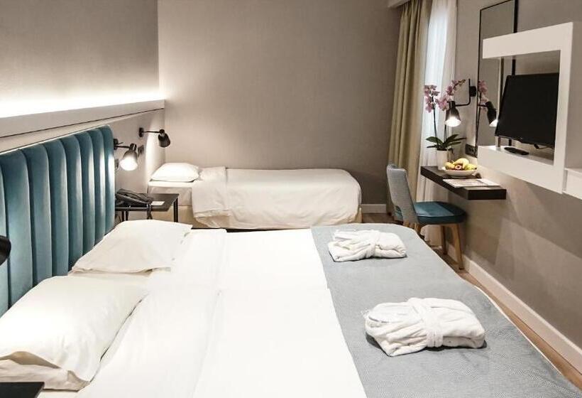 スタンダードトリプルルーム, Athens Cypria