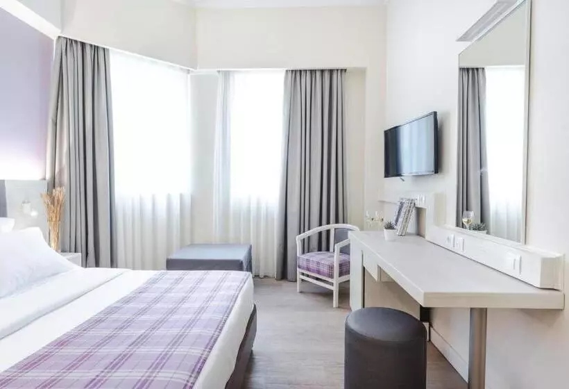Standard-huone Yhdistettävä, Athens Cypria