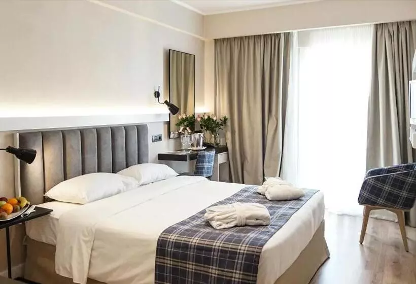 Executive-huone näköalalla, Athens Cypria