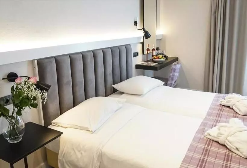 Standard-huone, Athens Cypria