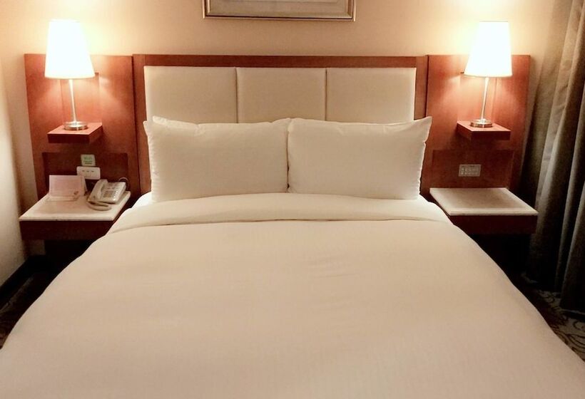 اتاق لوکس, Elegance