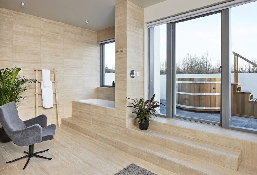 سوییت, Fosshótel Reykholt