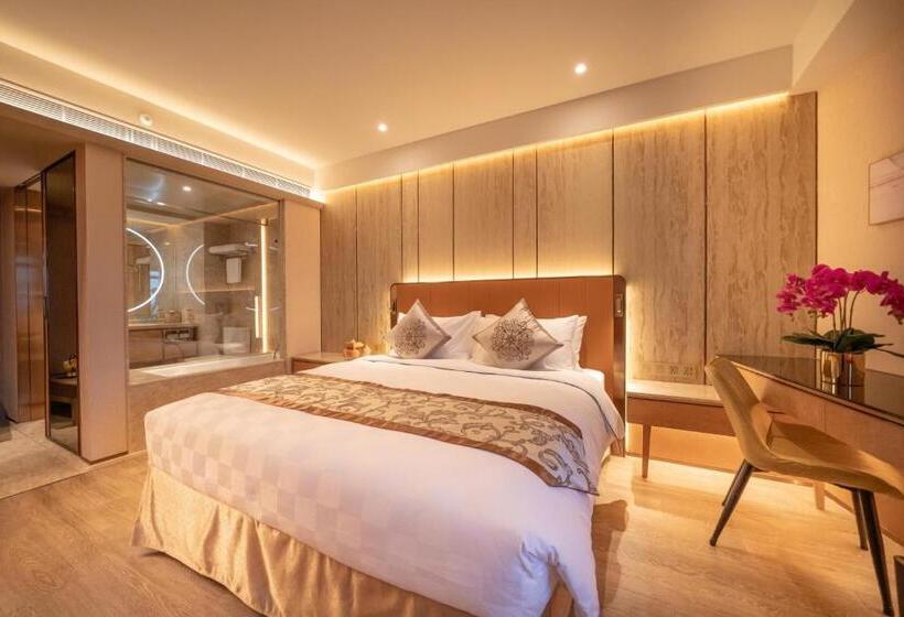 اتاق سوپریور, Golden Dragon