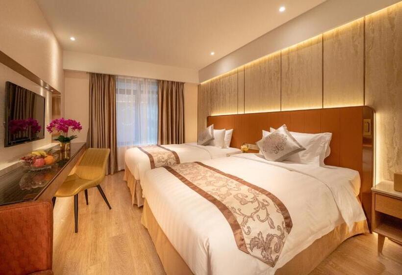 اتاق سوپریور, Golden Dragon