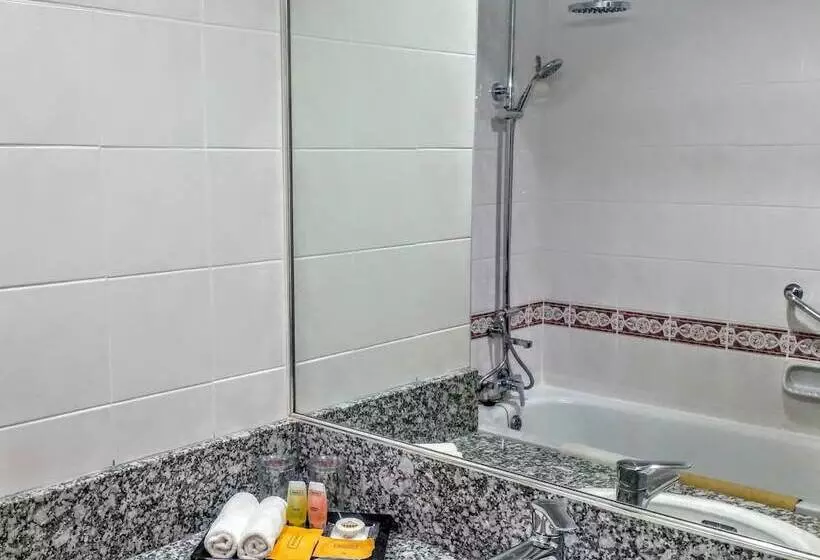 プレミアムルーム, Grand Continental Kuching