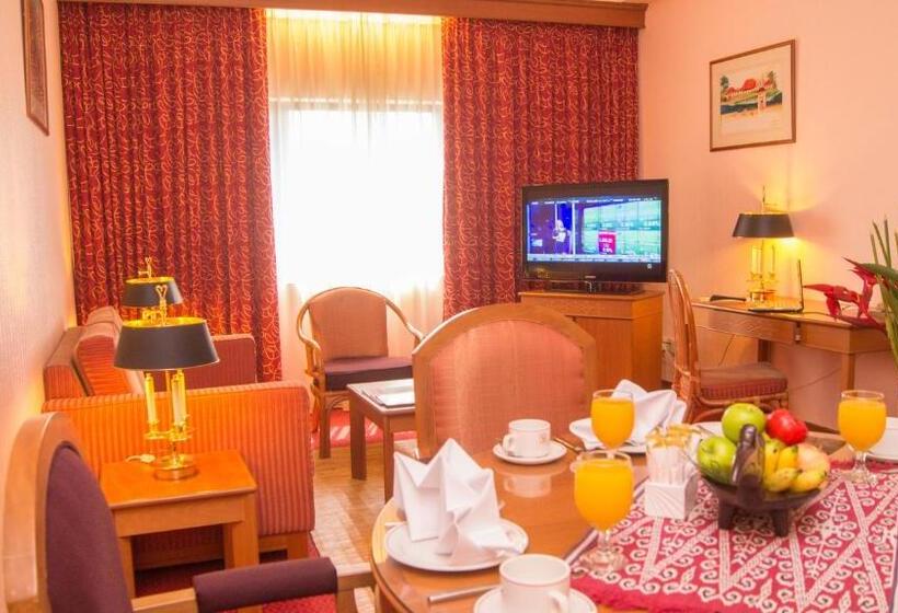Люкс, Grand Continental Kuching