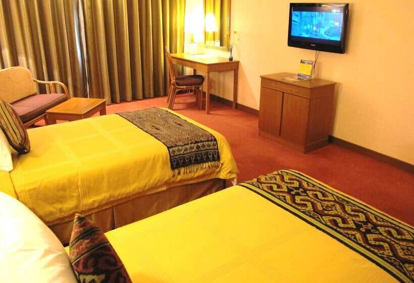 Номер Премиум, Grand Continental Kuching