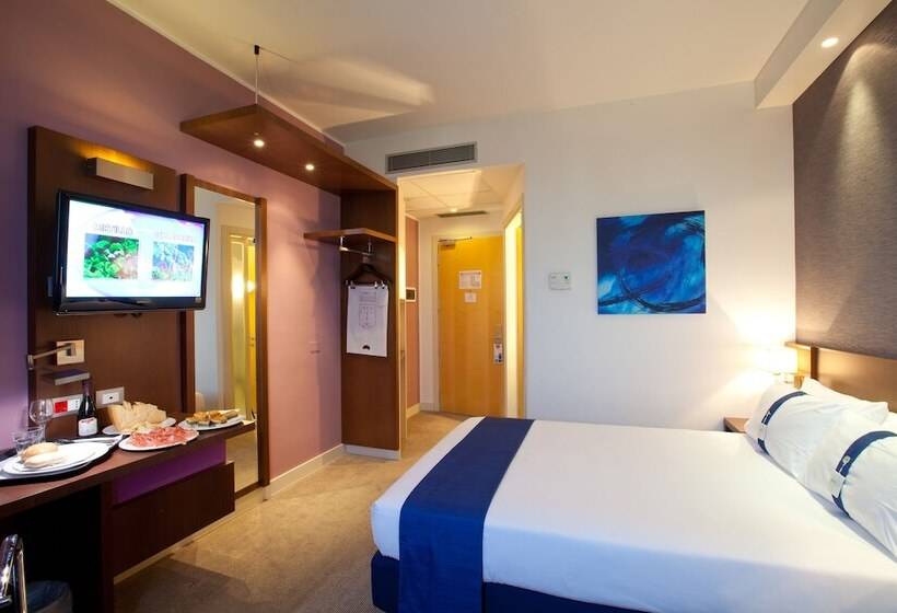 اتاق استاندارد, Holiday Inn Express Reggio Emilia, An Ihg
