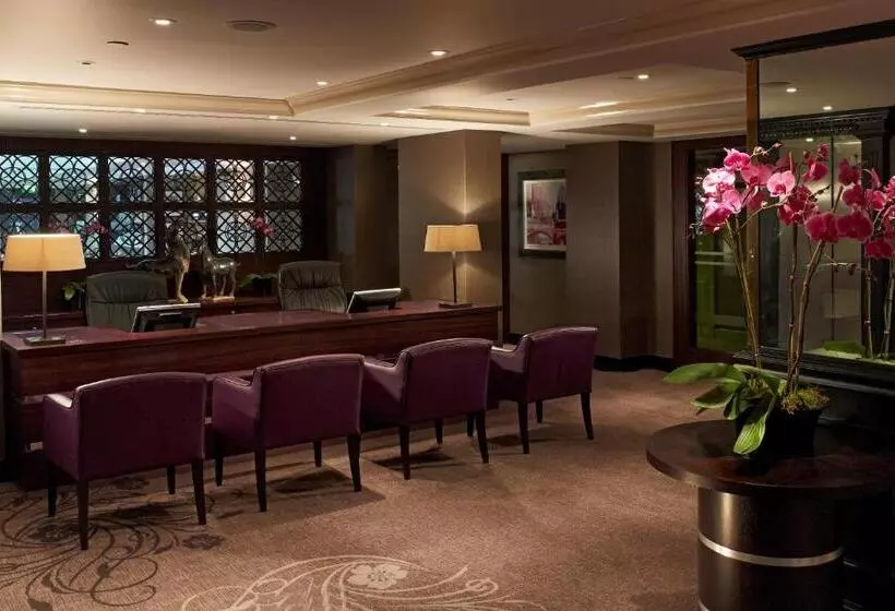Club Room King Bed, Hyatt Regency London The Churchill
