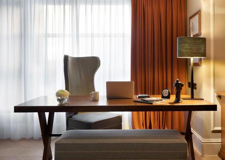 Президентский Люкс, Hyatt Regency London The Churchill