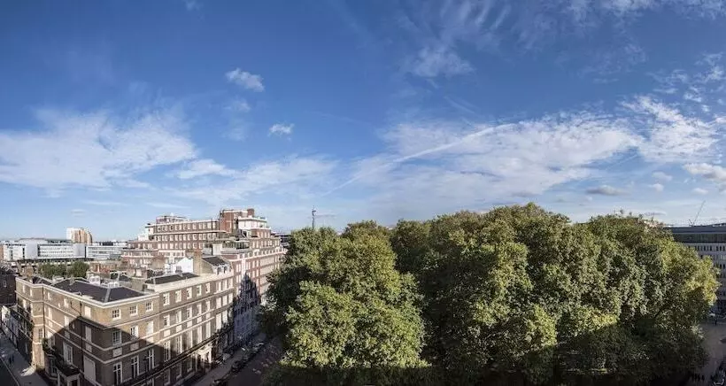 سوئیت با بالکن, Hyatt Regency London The Churchill