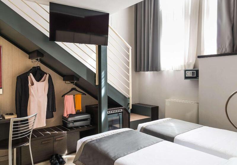 Номер Стандарт Вид на Сад, Hyatt Regency London The Churchill